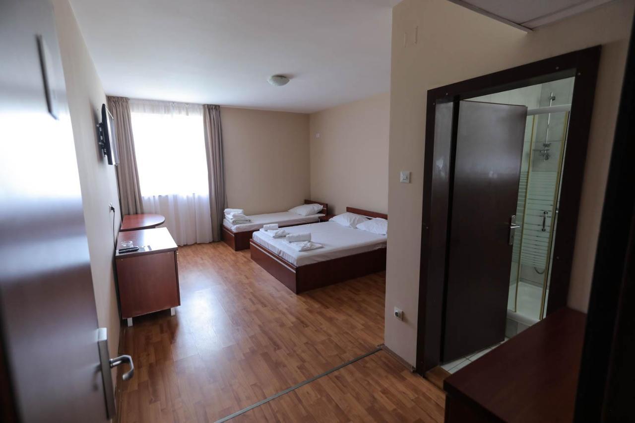 Bed and Breakfast Restoran Bsk Belgrad Zewnętrze zdjęcie